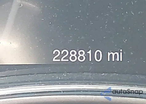 2014 Jeep Grand Cherokee Overland z USA, uszkodzony, nr VIN 1C4RJFCT4EC328833